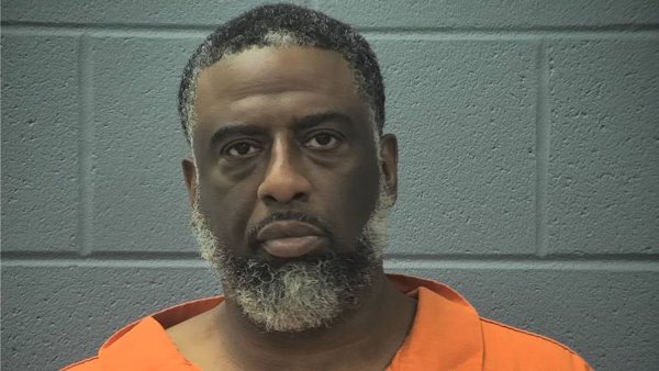 Mugshot of CARLOS JERMAINE BRYANT