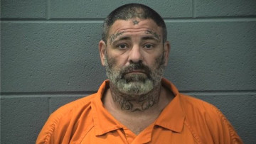 Mugshot of LUCKY PAUL DEWITT