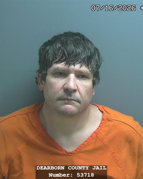 Mugshot of DUSTIN WILLIAM HENRY