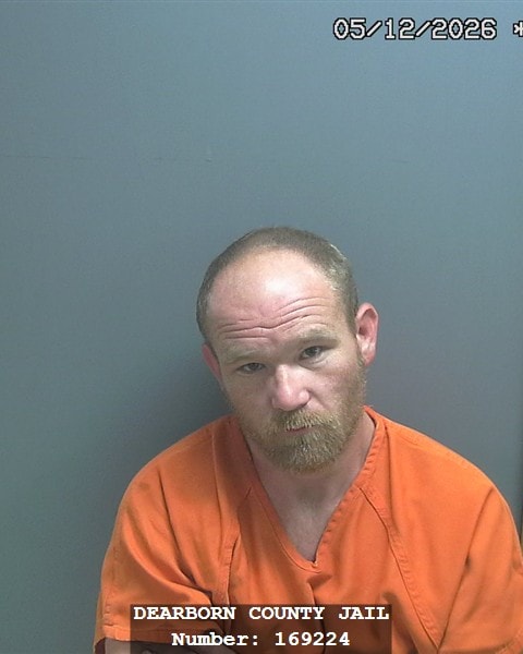 Mugshot of TYLER N/A HOLLINGSWORTH