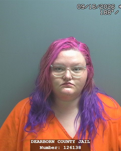 Mugshot of MADISON MARIE COURTNEY