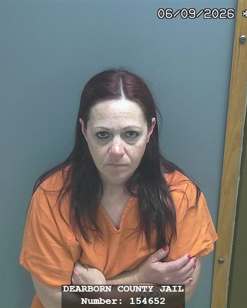Mugshot of GRETCHEN M DILLOW