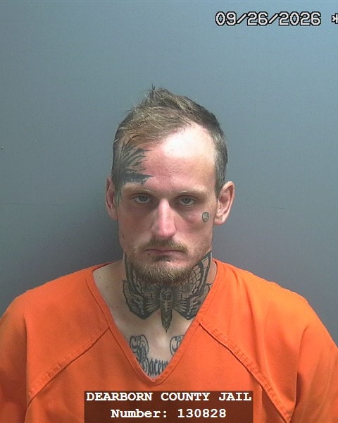 Mugshot of LUKE THOMAS FOX