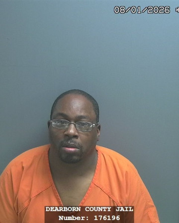 Mugshot of QUENTIN L HUDDLESTON