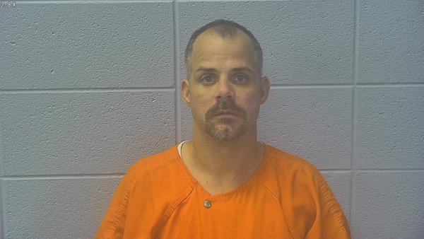 Mugshot of TIM ESTES JR. LESTER
