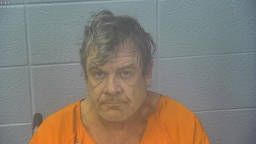 Mugshot of DOUGLAS JOSEPH LAGENOUR