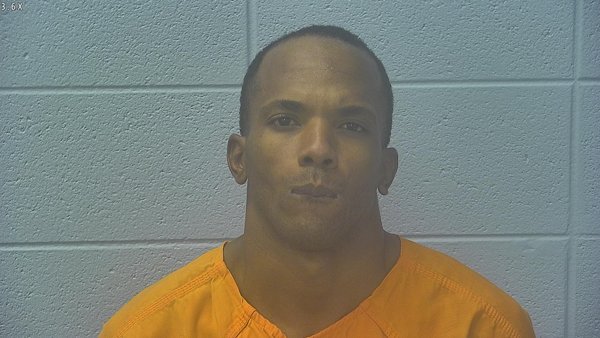 Mugshot of DIOSVELYS NMI MORALES TORRES