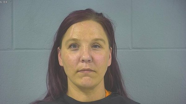 Mugshot of LINDSAY ANN TRAUSCH