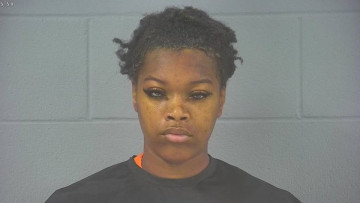Mugshot of ADYSON SHELLIE RICHMOND