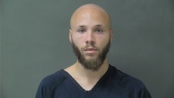 Mugshot of DERRICK JAMES II THOMAS