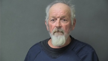 Mugshot of BRUCE EDWARD HUFFER