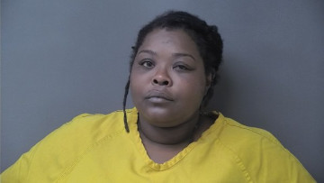 Mugshot of CHYNNA DELORIS MCDONALD