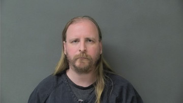 Mugshot of DUSTIN THOMAS HILL