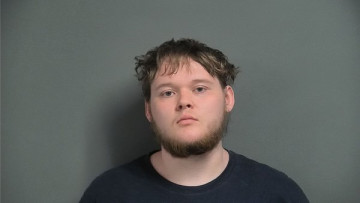 Mugshot of TAYDEN MICHAEL-SHANE ARTHUR