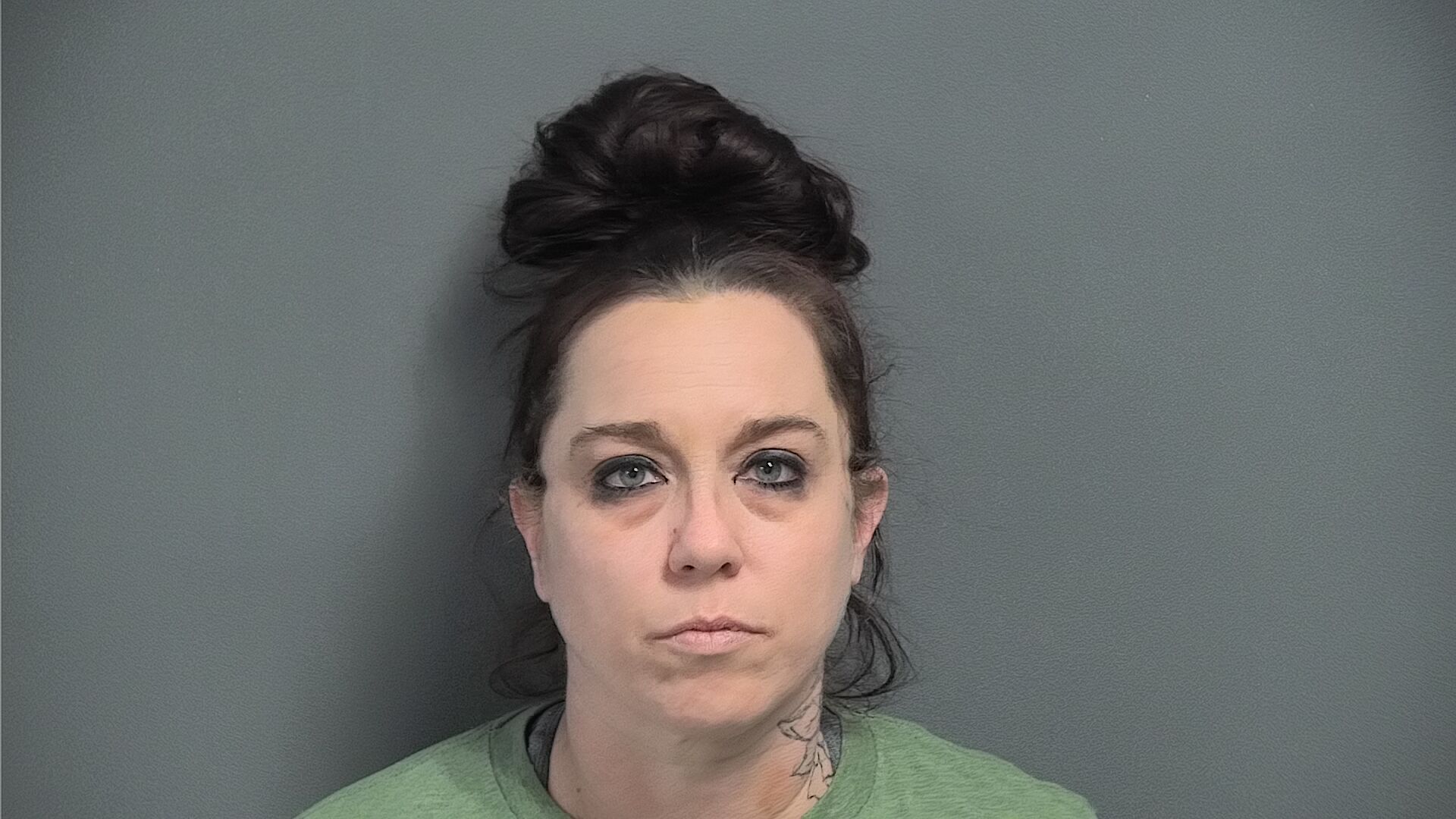 Mugshot of STACY LYNN WOOLARD