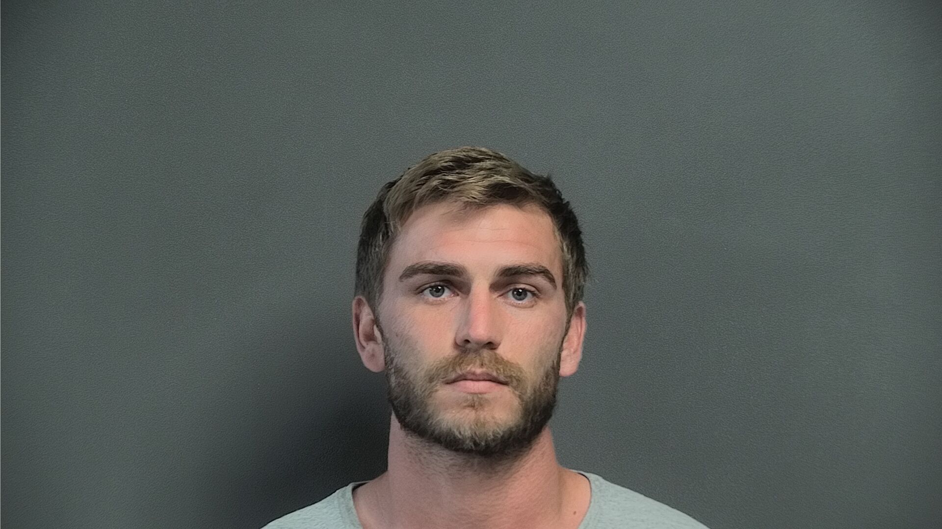Mugshot of ANTHONY R JR. MENDENHALL