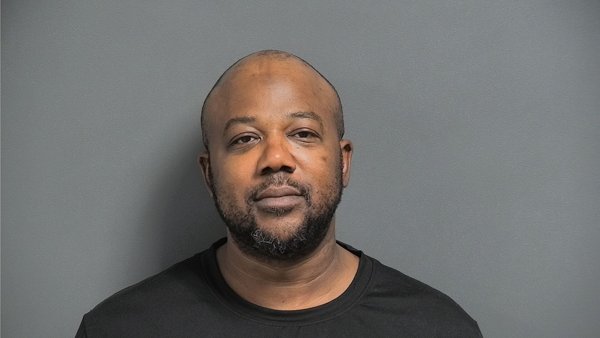 Mugshot of LENNY LAVAR JR. DAVIS