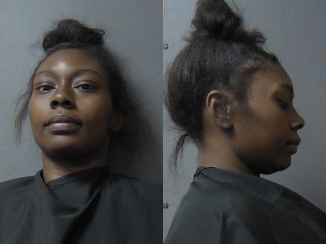 Mugshot of Cheyanne Deniece Rogers