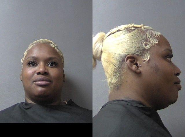 Mugshot of SHAYLN JAQUE DAVIS