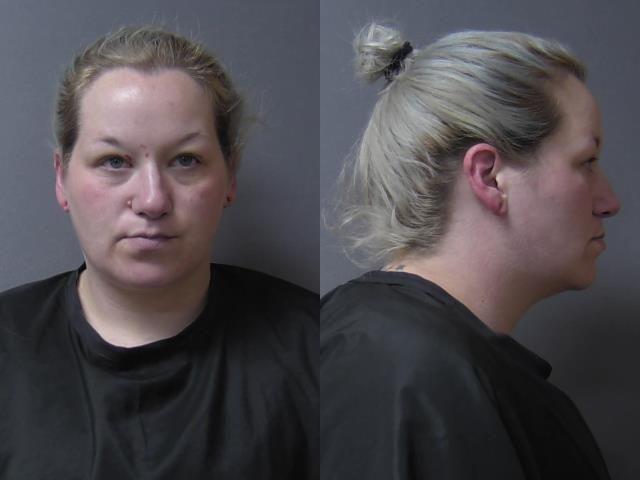 Mugshot of Kelly Lynn Pete