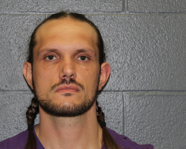 Mugshot of ZACHARY THOMAS BENGE