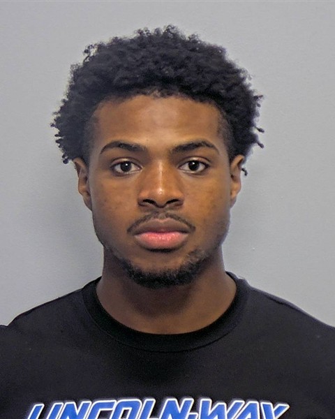 Mugshot of Christopher Mays