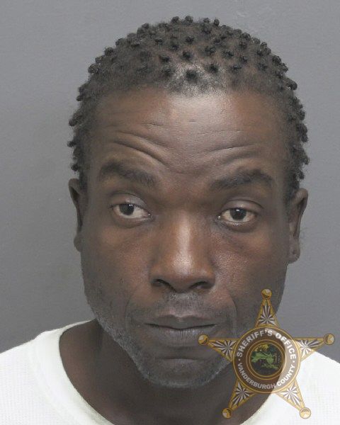 Mugshot of DEE ST JUSTE