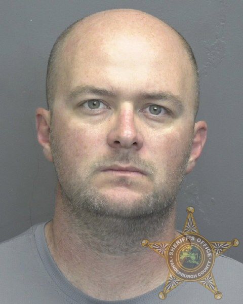 Mugshot of JON TYLER HOUSE