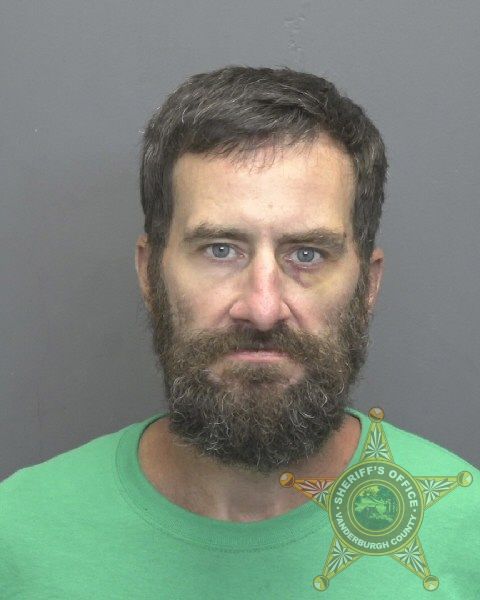 Mugshot of MICHAEL LEE SNYDER JR