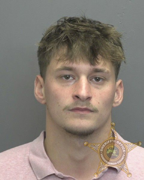 Mugshot of FRANK PAUL JAMES LEWIS JR