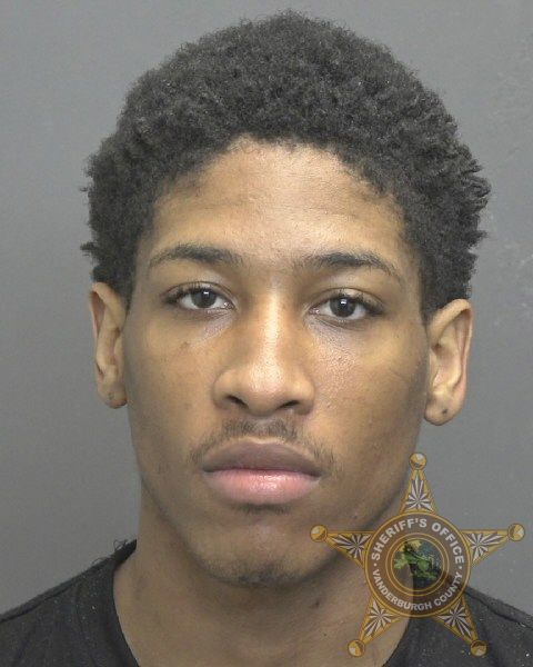 Mugshot of MALIK DETAVION JACKSON