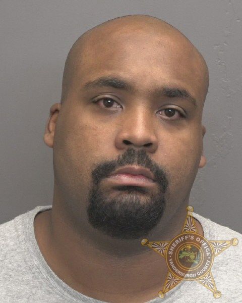 Mugshot of DEWAYNE RAYSHOWN BROWN
