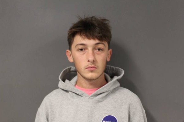 Mugshot of BRYTON CHRISTOPHER WALTON