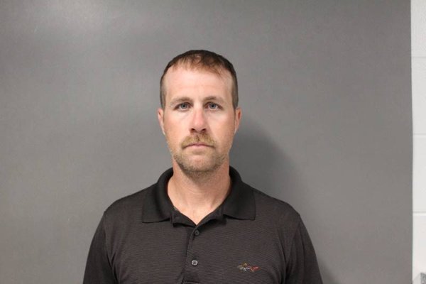 Mugshot of TRAVIS PUGH