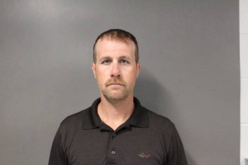 Mugshot of TRAVIS PUGH