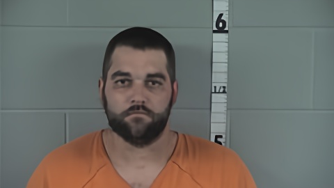 Mugshot of DEVON ROLL