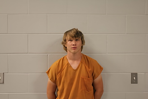 Mugshot of HUNTER M DENNIS