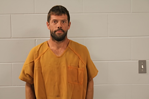 Mugshot of DUSTIN L COONEY