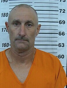 Mugshot of RICHARD C SUTTLES