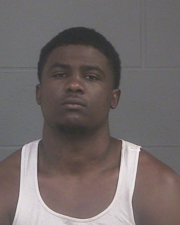 Mugshot of KEANDRE MARTISEUS PETERSON