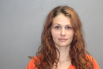 Mugshot of Samantha A Donfris