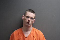 Mugshot of Christopher M Crumrine