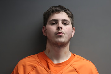 Mugshot of Frankie V Oram-reynolds
