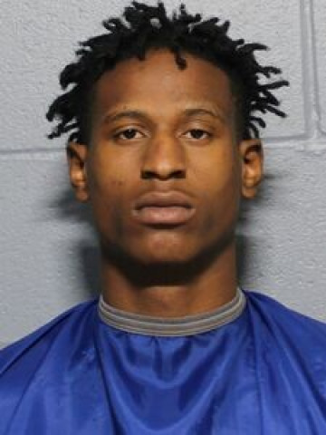 Mugshot of JERMAINE M ARNOLD