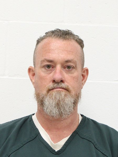 Mugshot of DAMON LEONARD