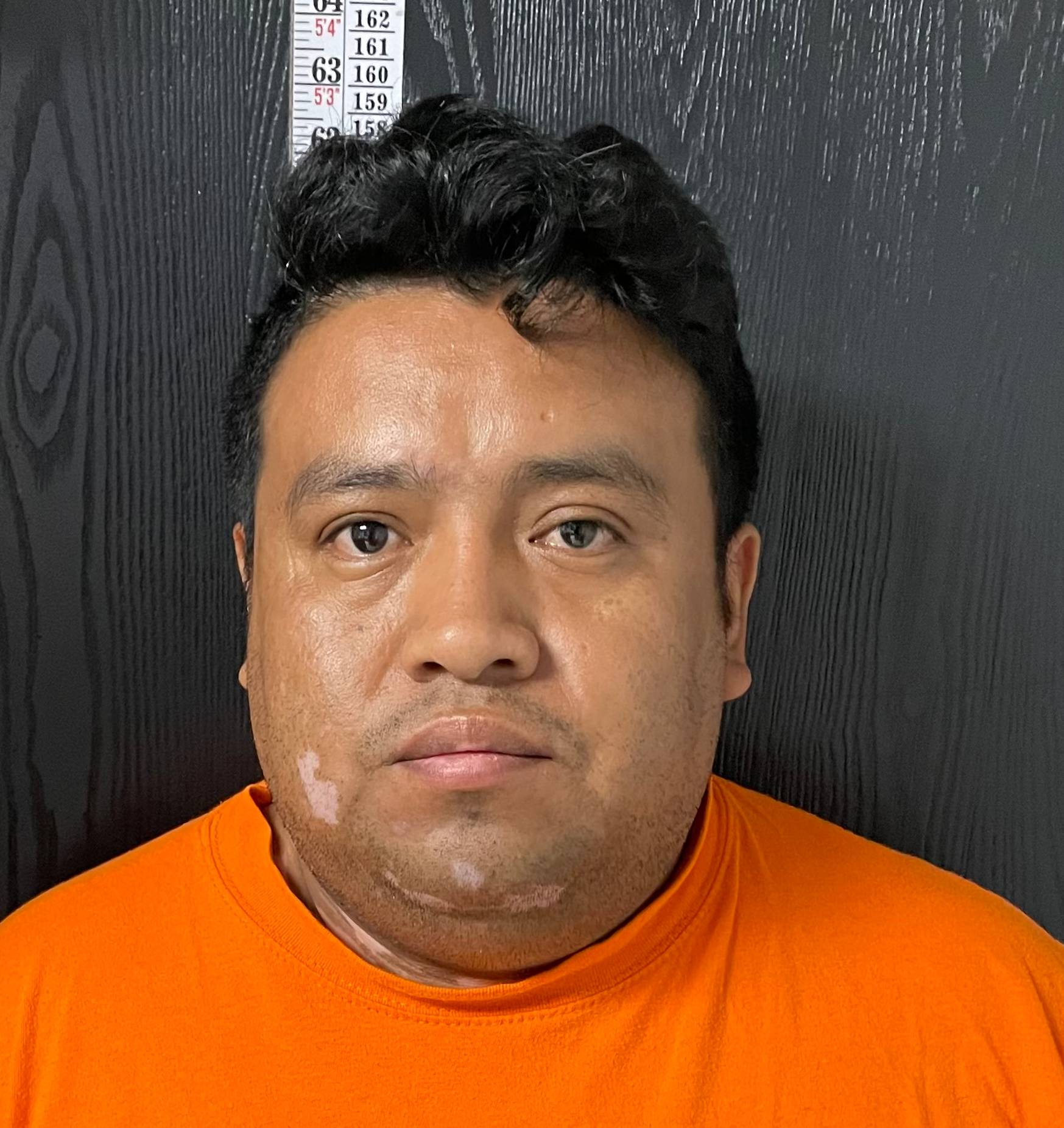 Mugshot of EDUARDO BATEN ORDONEZ
