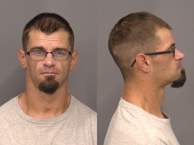 Mugshot of Christopher Charles Hess