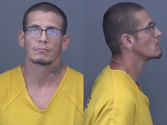 Mugshot of Robert lee Garcia