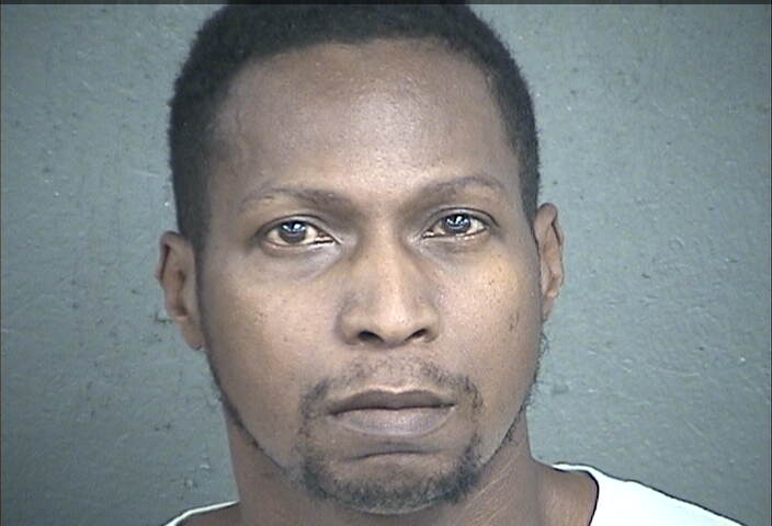 Mugshot of LELAND LAMAR MERRIWEATHER