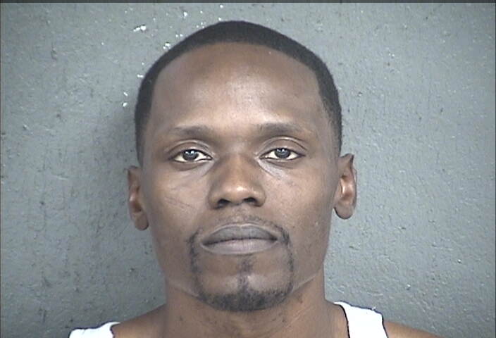 Mugshot of MAURICE JR WILLIAMS